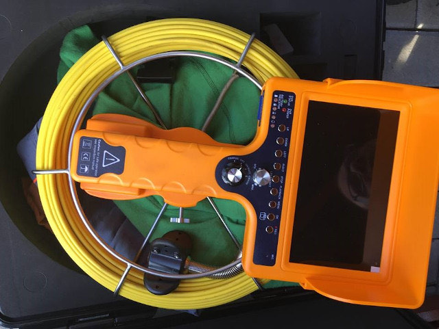 Kamera CEL-TEC pro kontrolu komínů